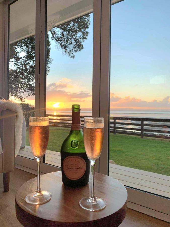 Red Rock Cottage, Beachfront Luxury Clarks Beach Ngoại thất bức ảnh